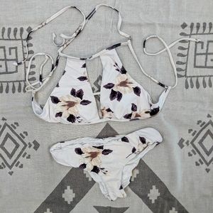 O'Neill White Floral Swimsuit Bottoms Size Medium